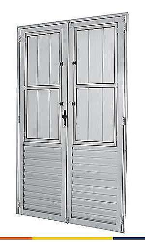 Porta de correr em alumínio Porta de correr em alumínio